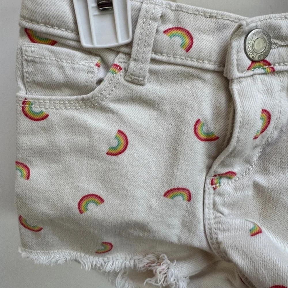 Old Navy 3T Whiteand Red Rainbow Denim Shorts with Pockets and Fringes
